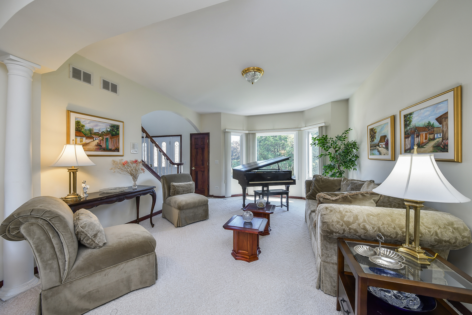 4522 Lee Avenue, Downers Grove, IL 60515