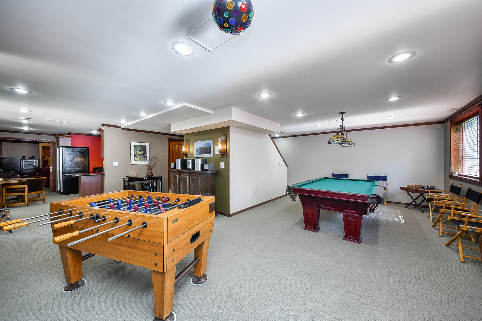 4522 Lee Avenue, Downers Grove, IL 60515