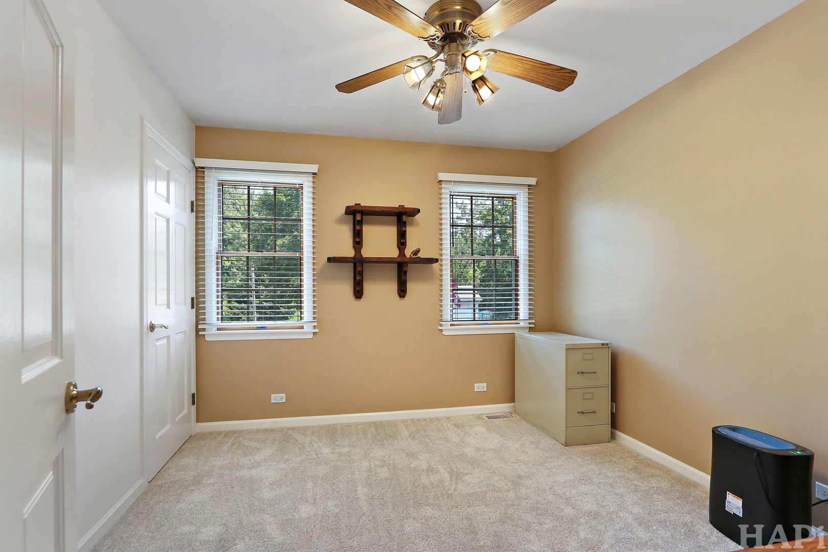 260 N Clyde Avenue, Palatine, IL 60067