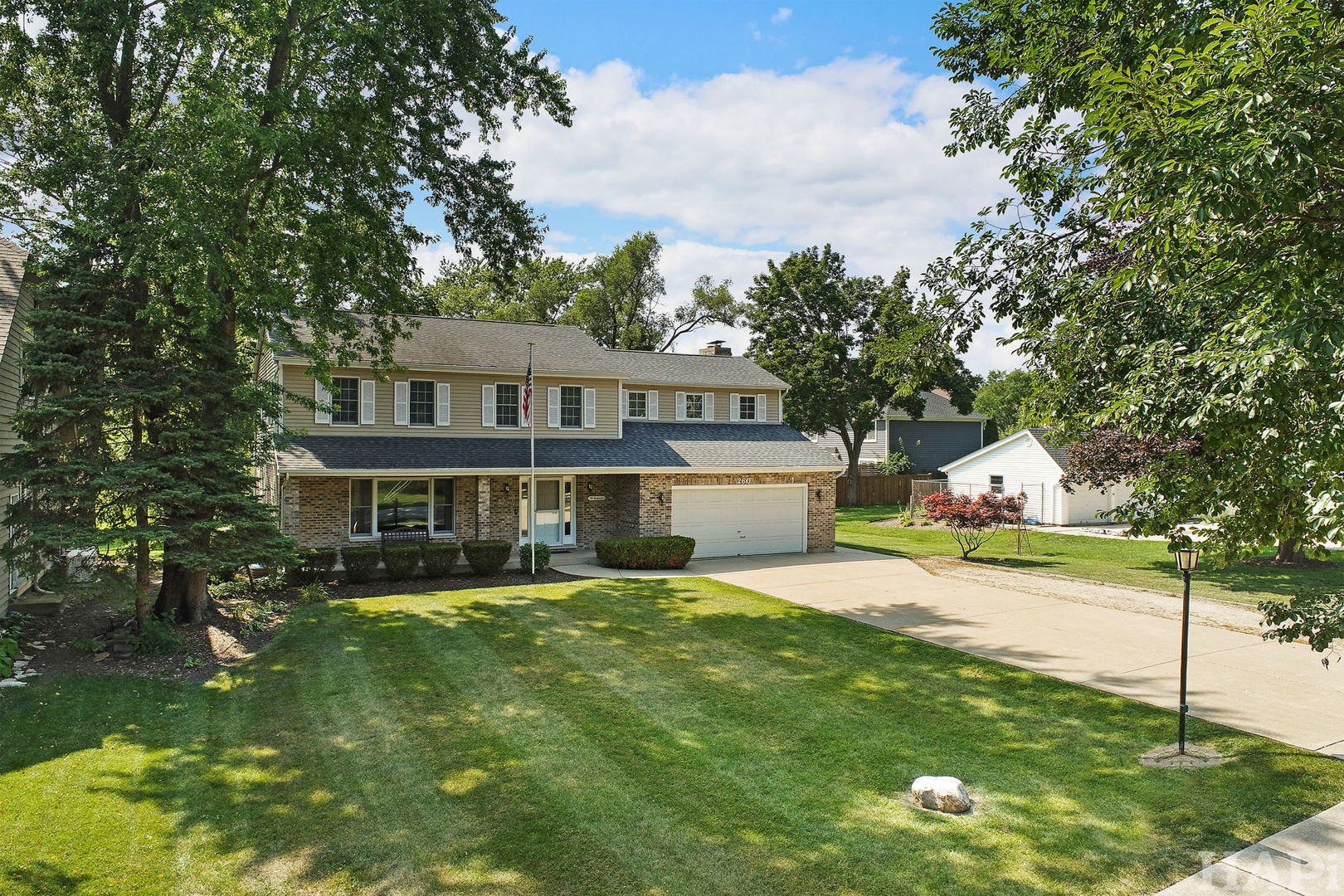 260 N Clyde Avenue, Palatine, IL 60067