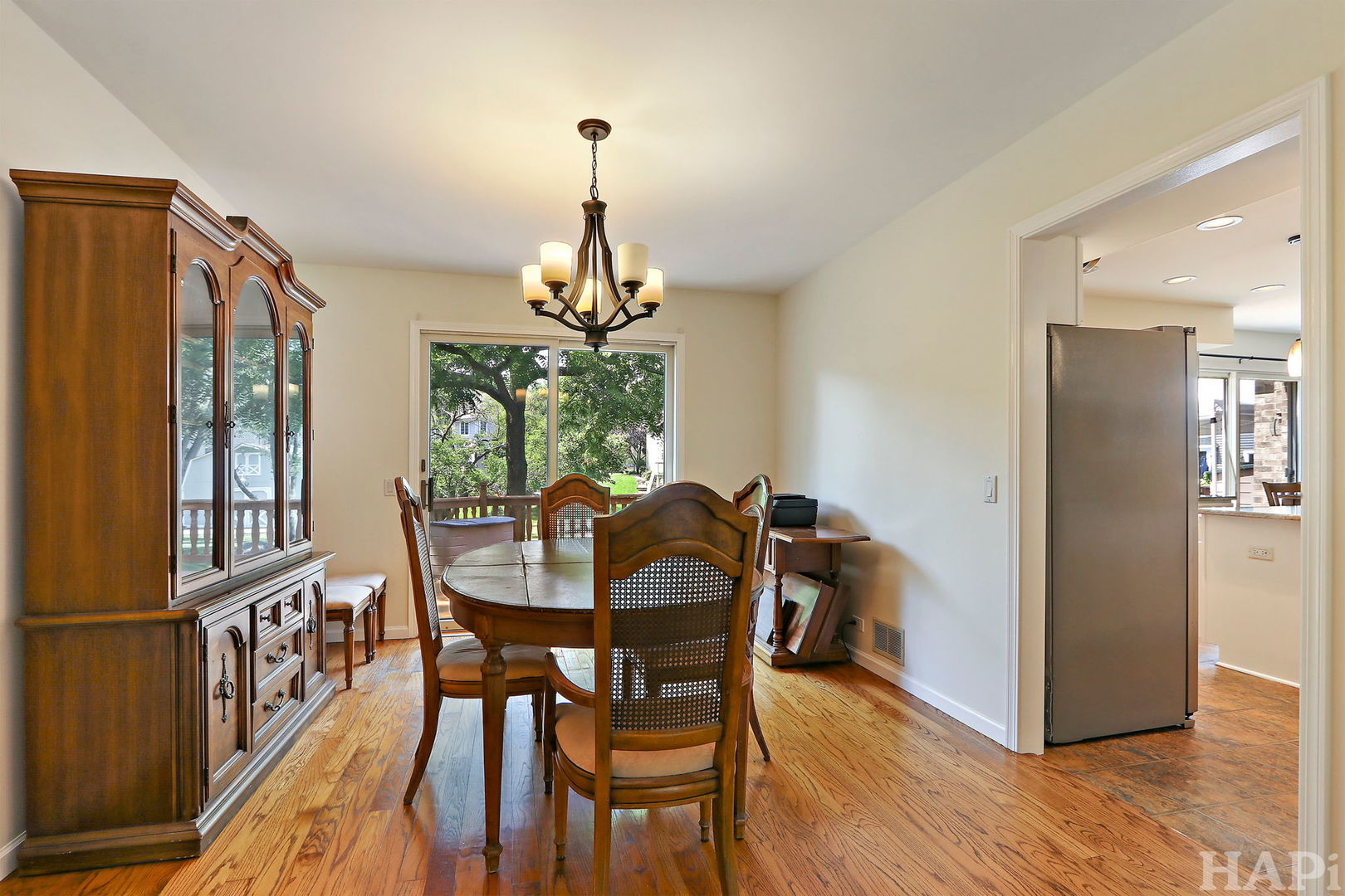260 N Clyde Avenue, Palatine, IL 60067