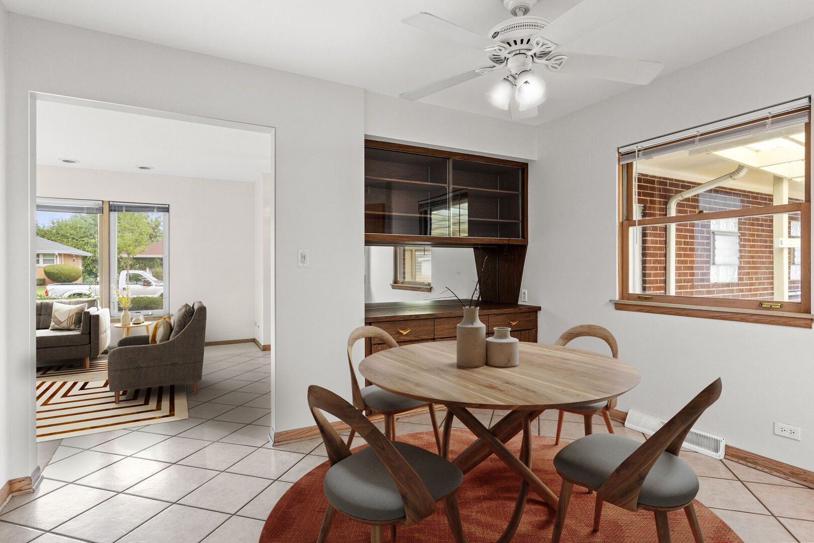 1242 Heidorn Avenue, Westchester, IL 60154