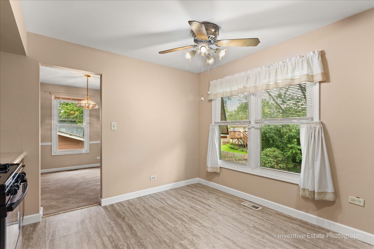 140 Springhill Drive, Bolingbrook, IL 60440