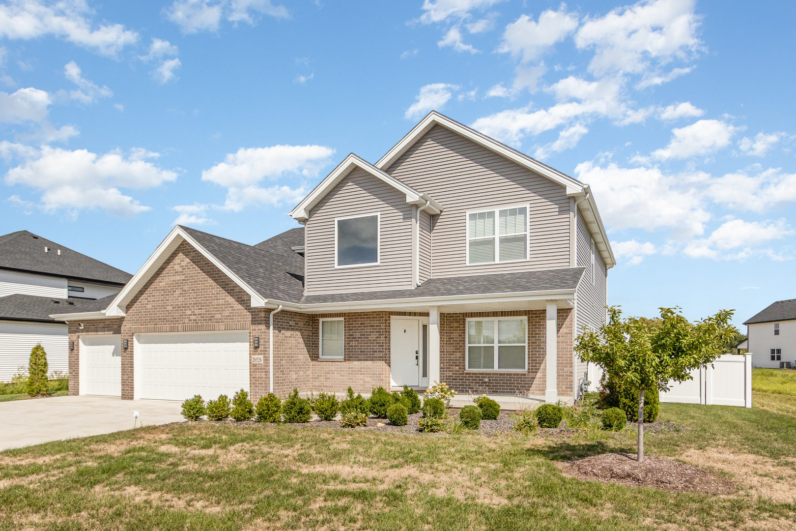 26526 S Justin Drive, Channahon, IL 60410