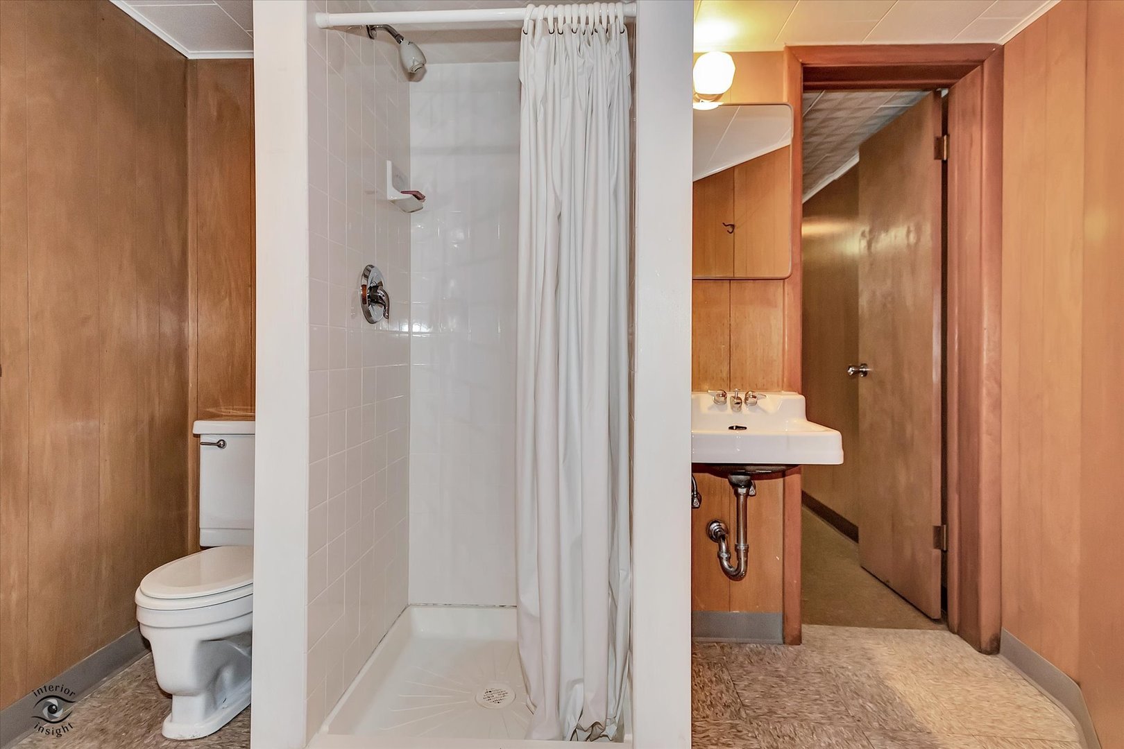 9139 S Oakley Avenue, Chicago, IL 60643