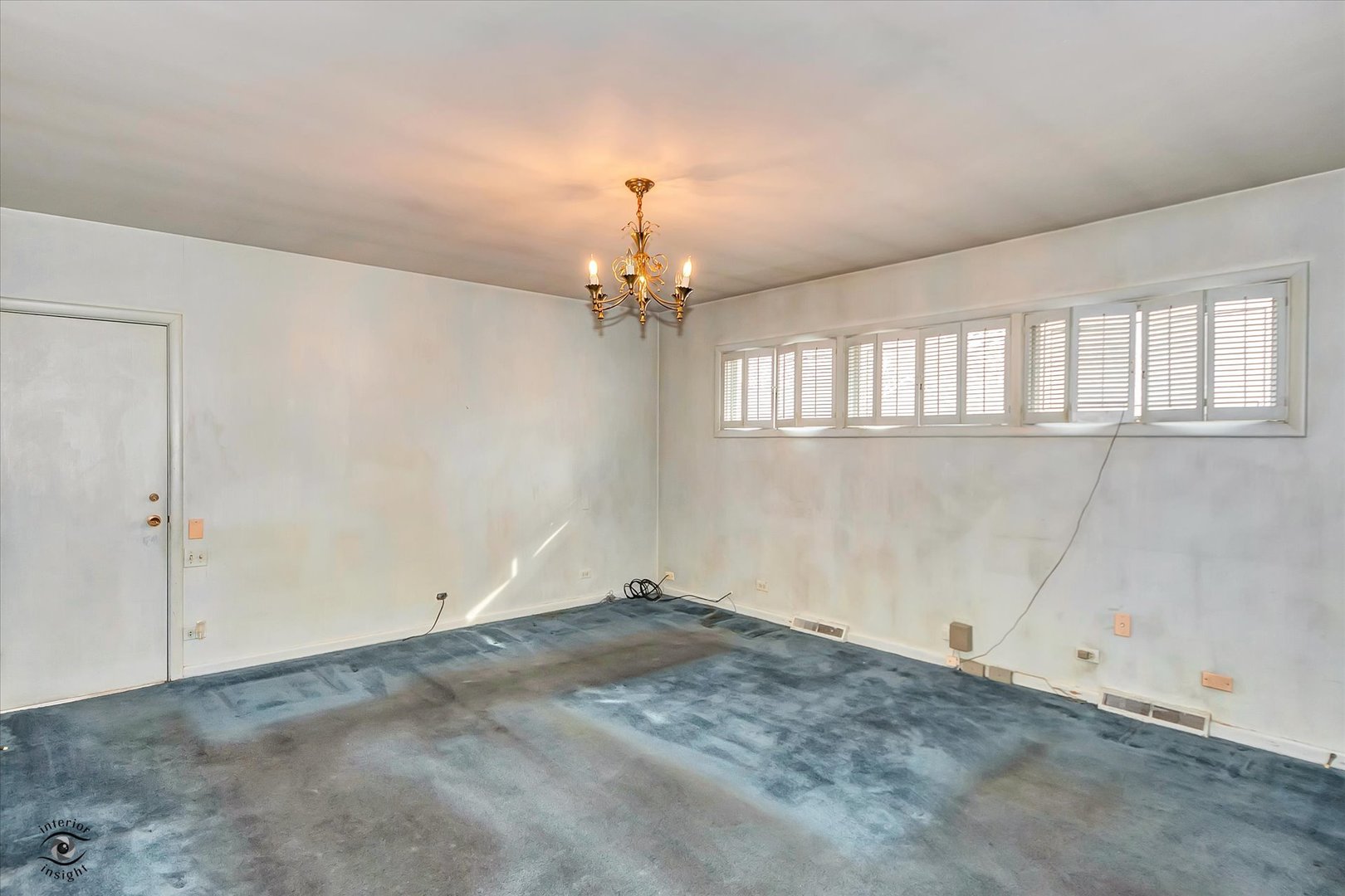 9139 S Oakley Avenue, Chicago, IL 60643