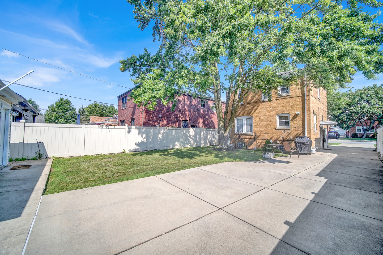 3835 W 109th Place, Chicago, IL 60655