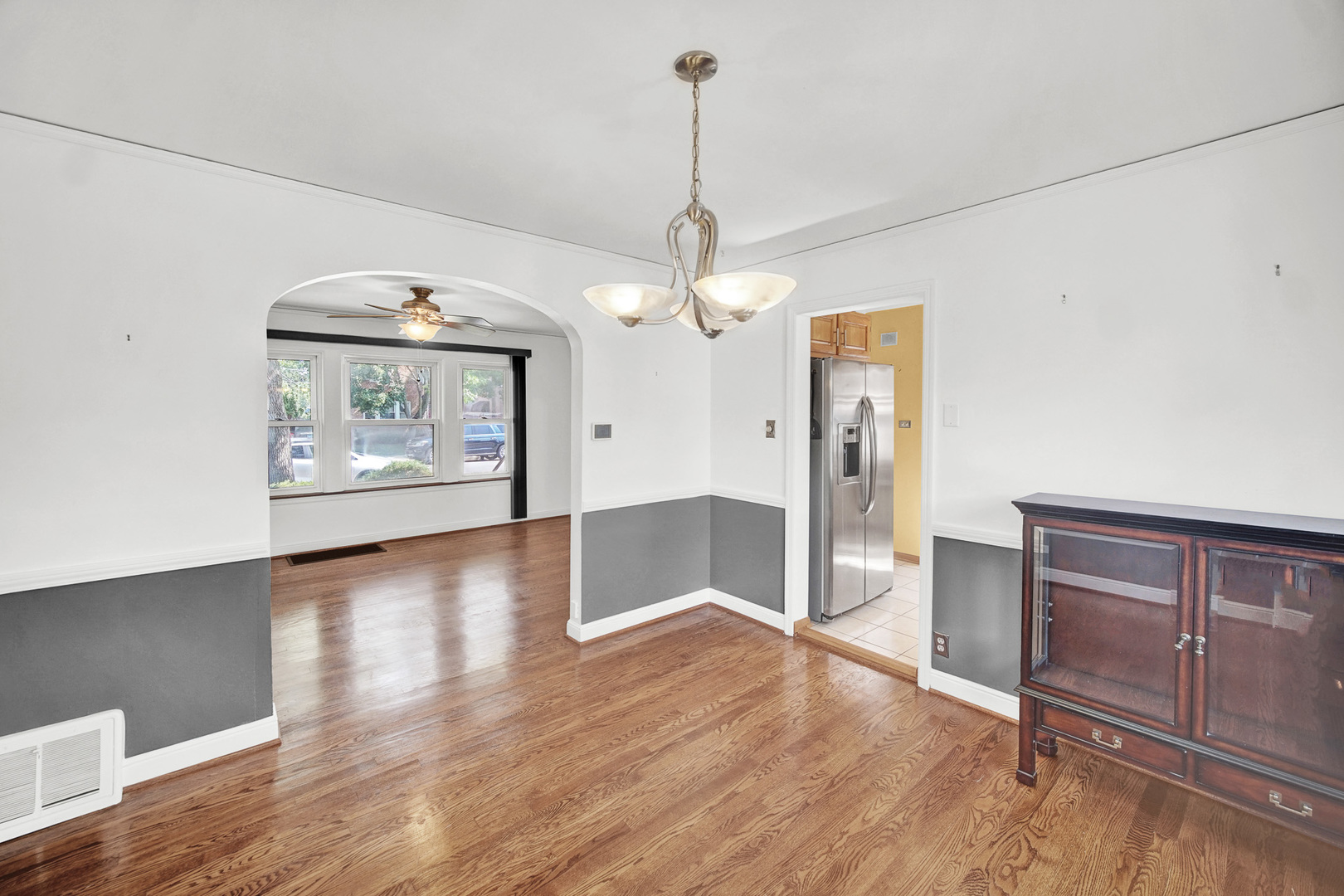 3835 W 109th Place, Chicago, IL 60655