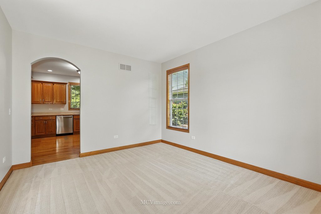 2409 Brookridge Drive, Plainfield, IL 60586