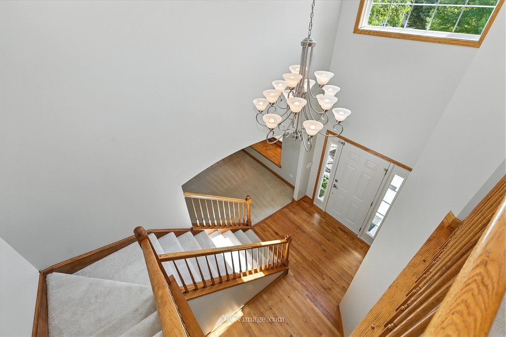 2409 Brookridge Drive, Plainfield, IL 60586