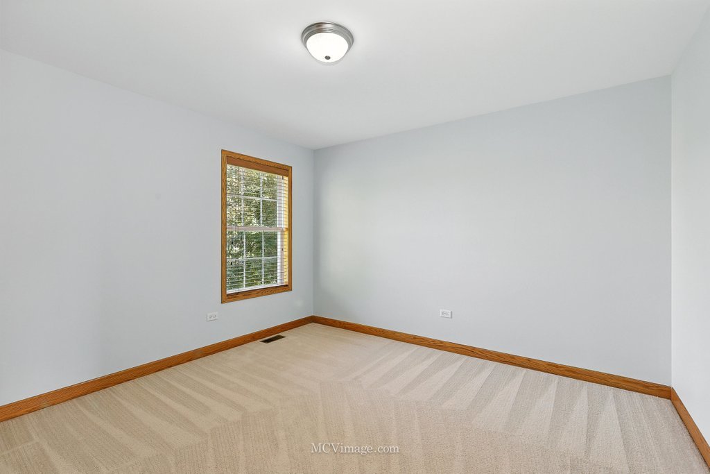 2409 Brookridge Drive, Plainfield, IL 60586