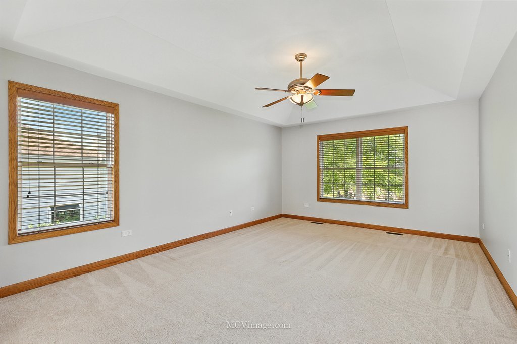 2409 Brookridge Drive, Plainfield, IL 60586