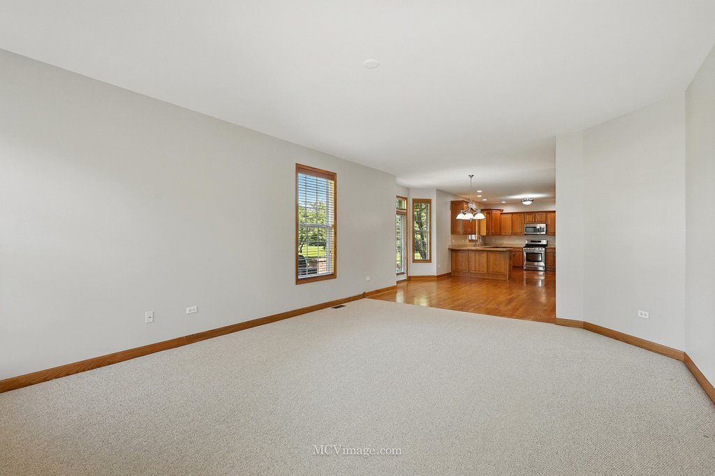2409 Brookridge Drive, Plainfield, IL 60586