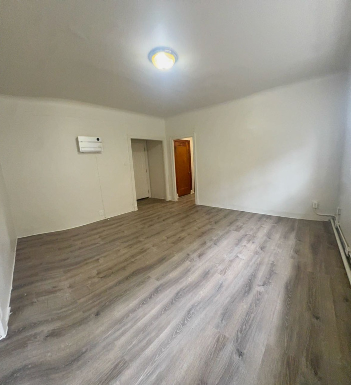 3302 Kenilworth Avenue #103, Berwyn, IL 60402