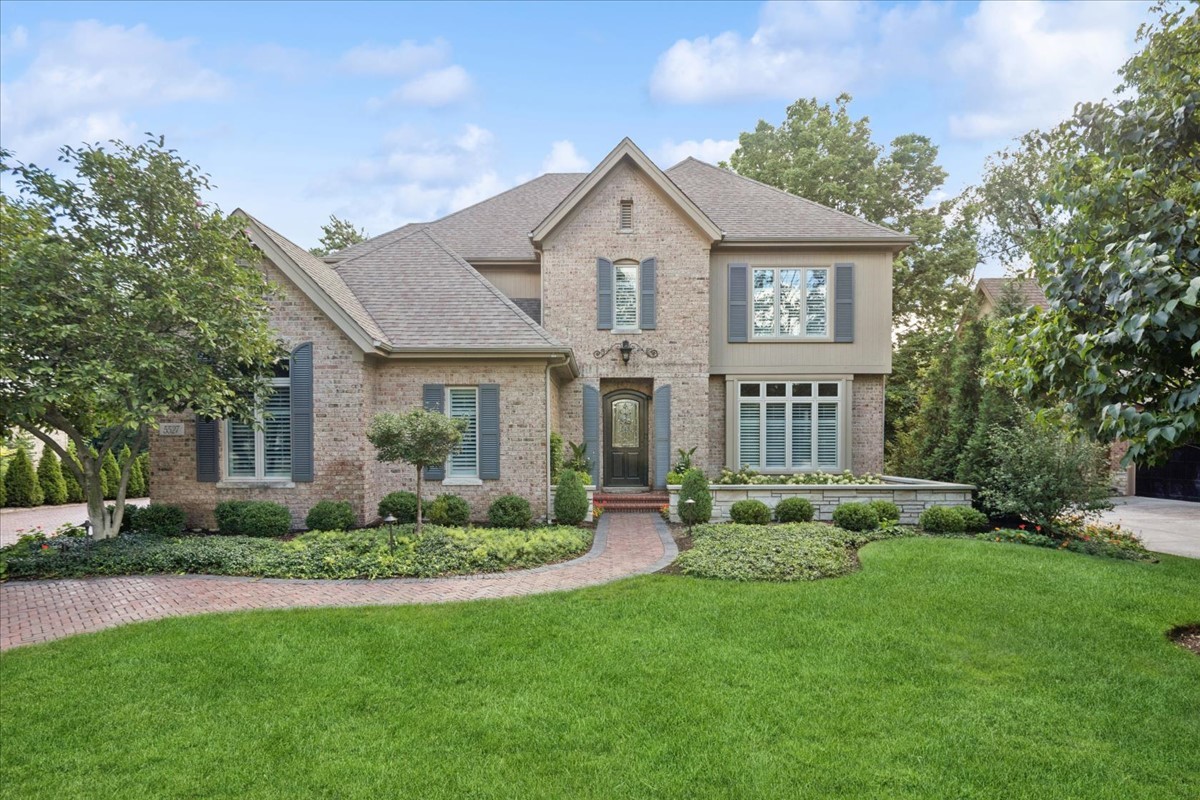 5527 S Park Avenue, Hinsdale, IL 60521