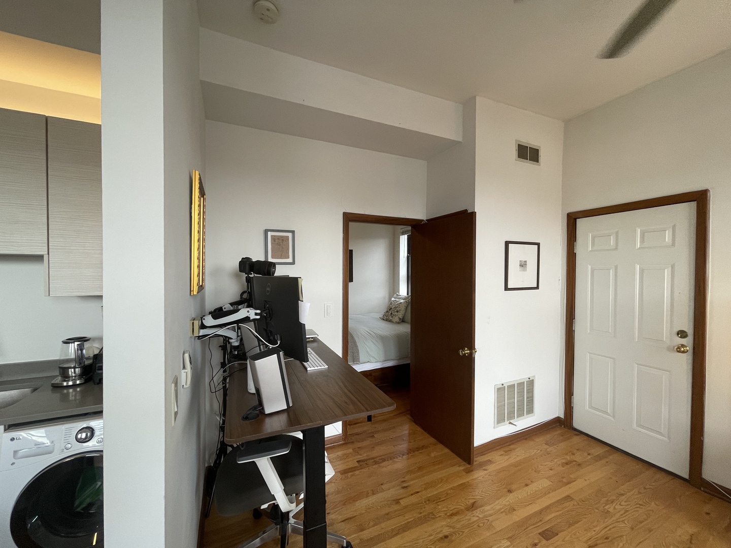 1237 N Noble Street #3R, Chicago, IL 60642
