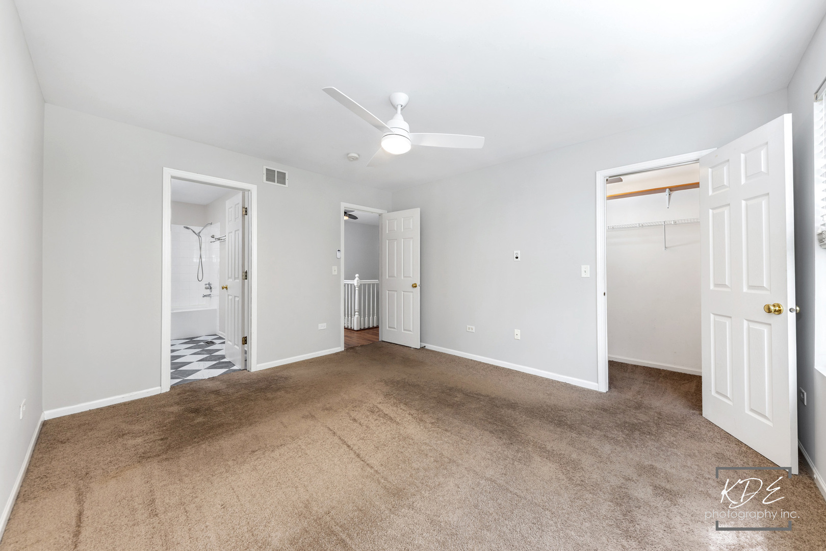 558 Pinebrook Drive, Bolingbrook, IL 60490