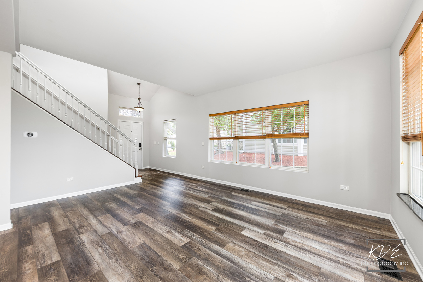 558 Pinebrook Drive, Bolingbrook, IL 60490
