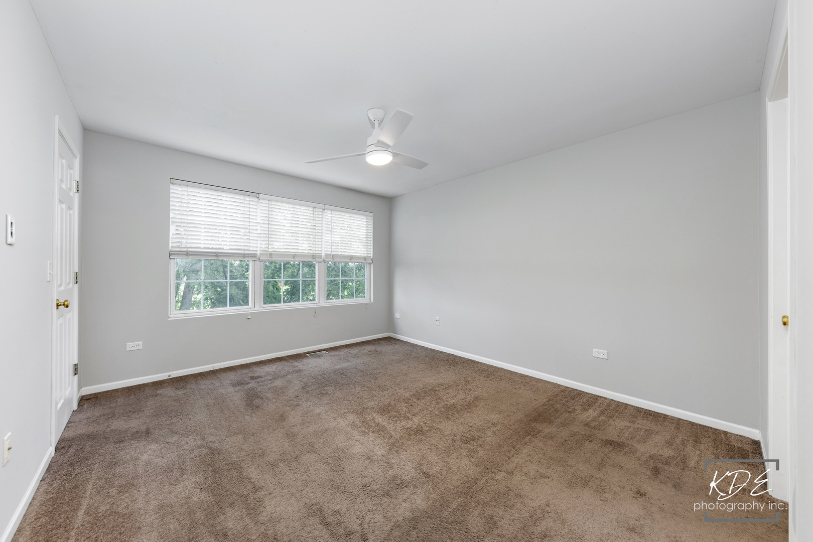 558 Pinebrook Drive, Bolingbrook, IL 60490