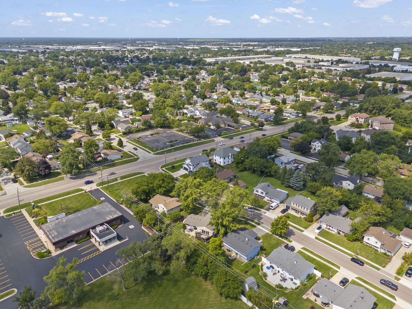 219 E Lincoln Avenue, Glendale Heights, IL 60139
