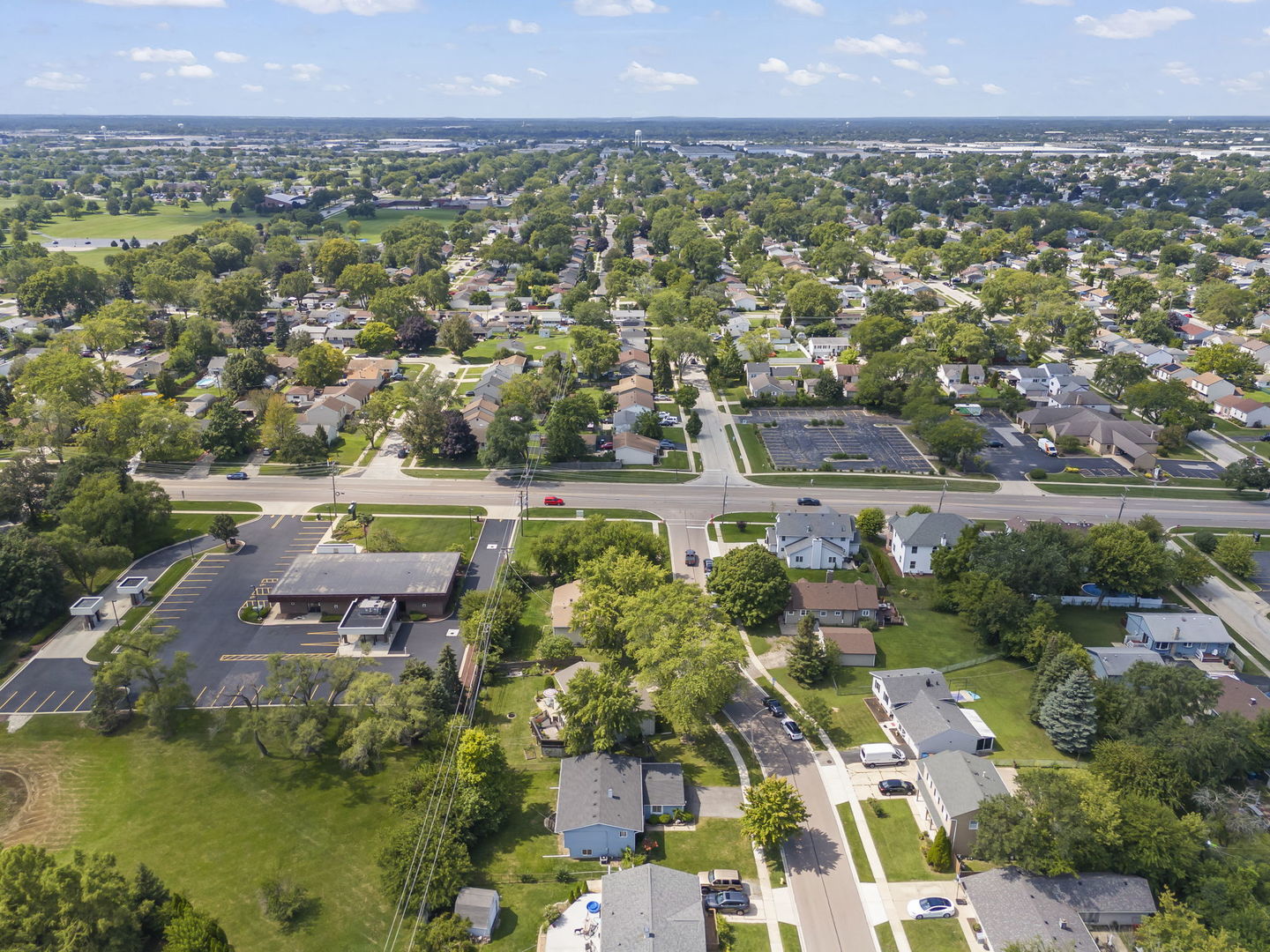 219 E Lincoln Avenue, Glendale Heights, IL 60139