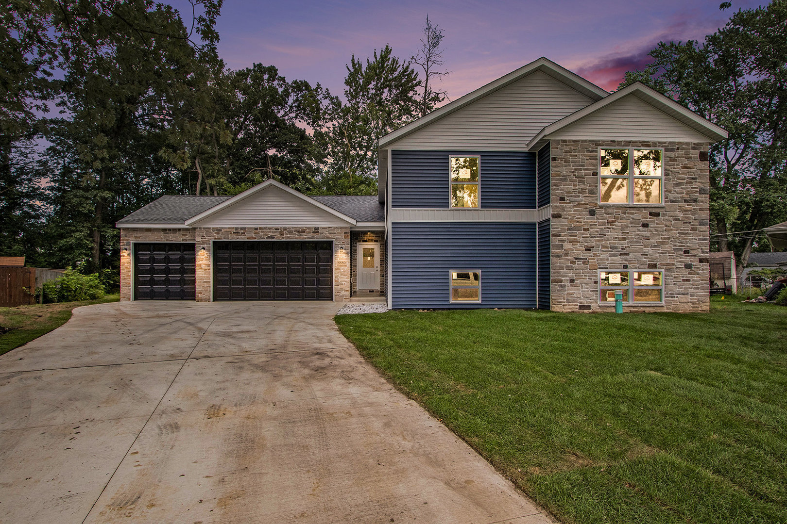 5550 Morehouse Court, Portage, IN 46368
