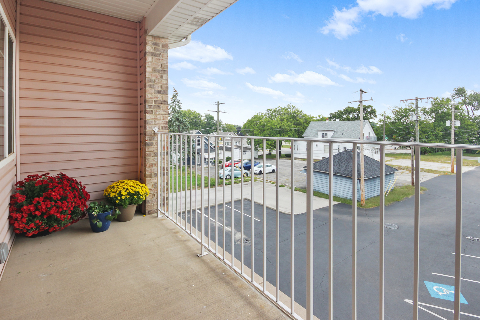 18215 Wentworth Avenue #3B, Lansing, IL 60438