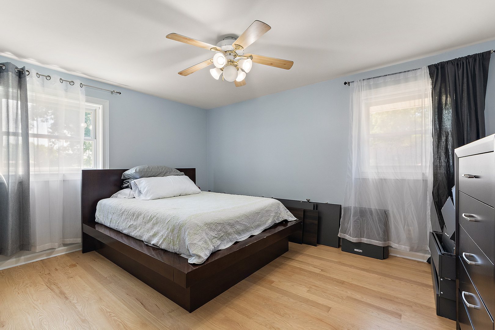 8703 W 123rd Street, Palos Park, IL 60464