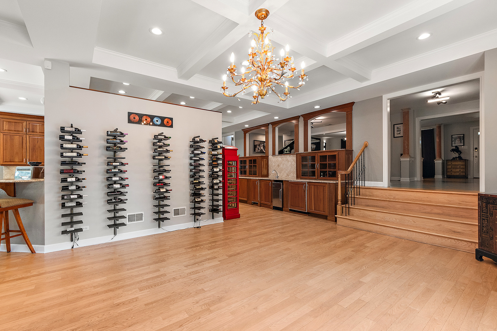 8703 W 123rd Street, Palos Park, IL 60464