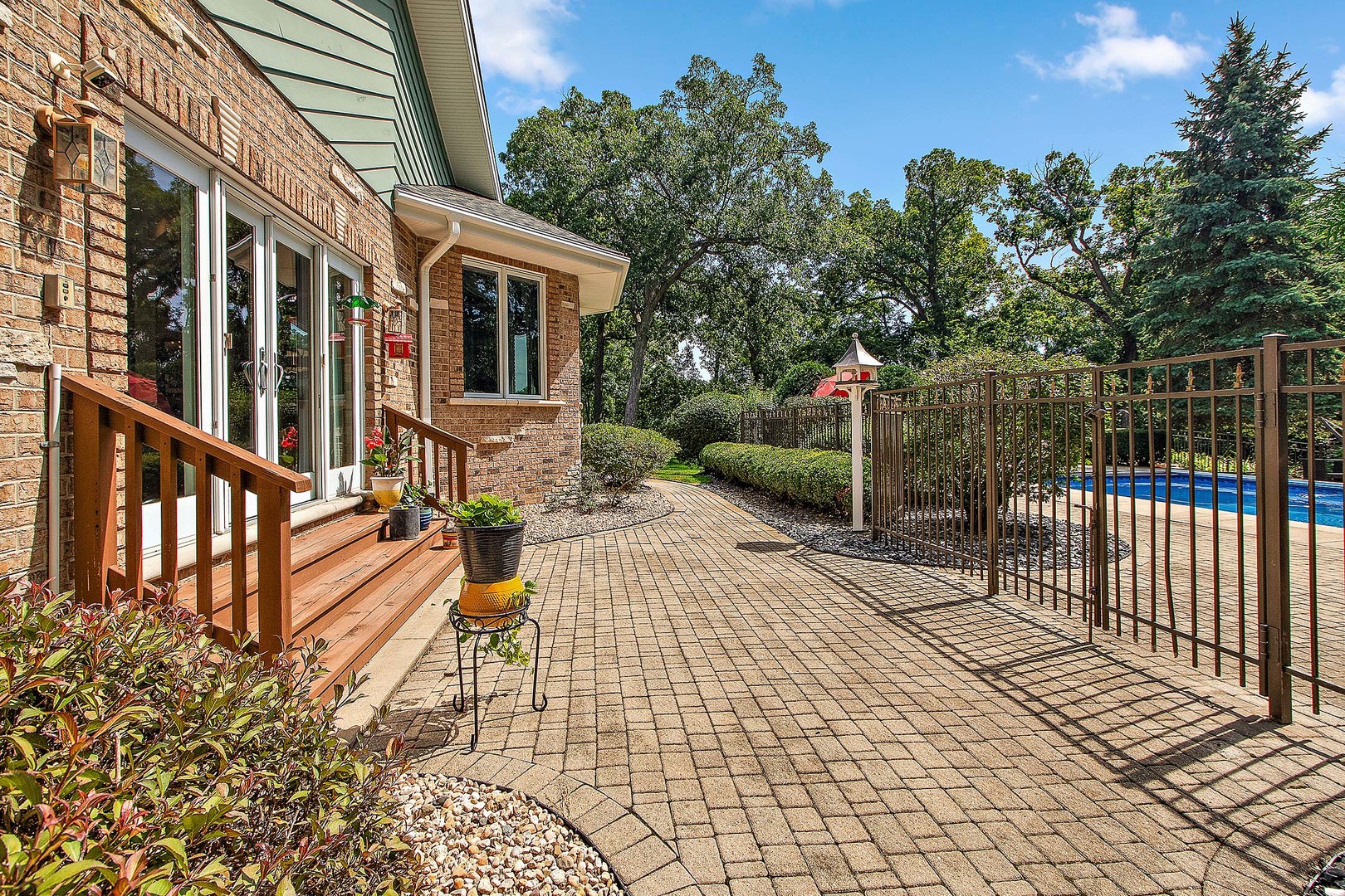 8703 W 123rd Street, Palos Park, IL 60464