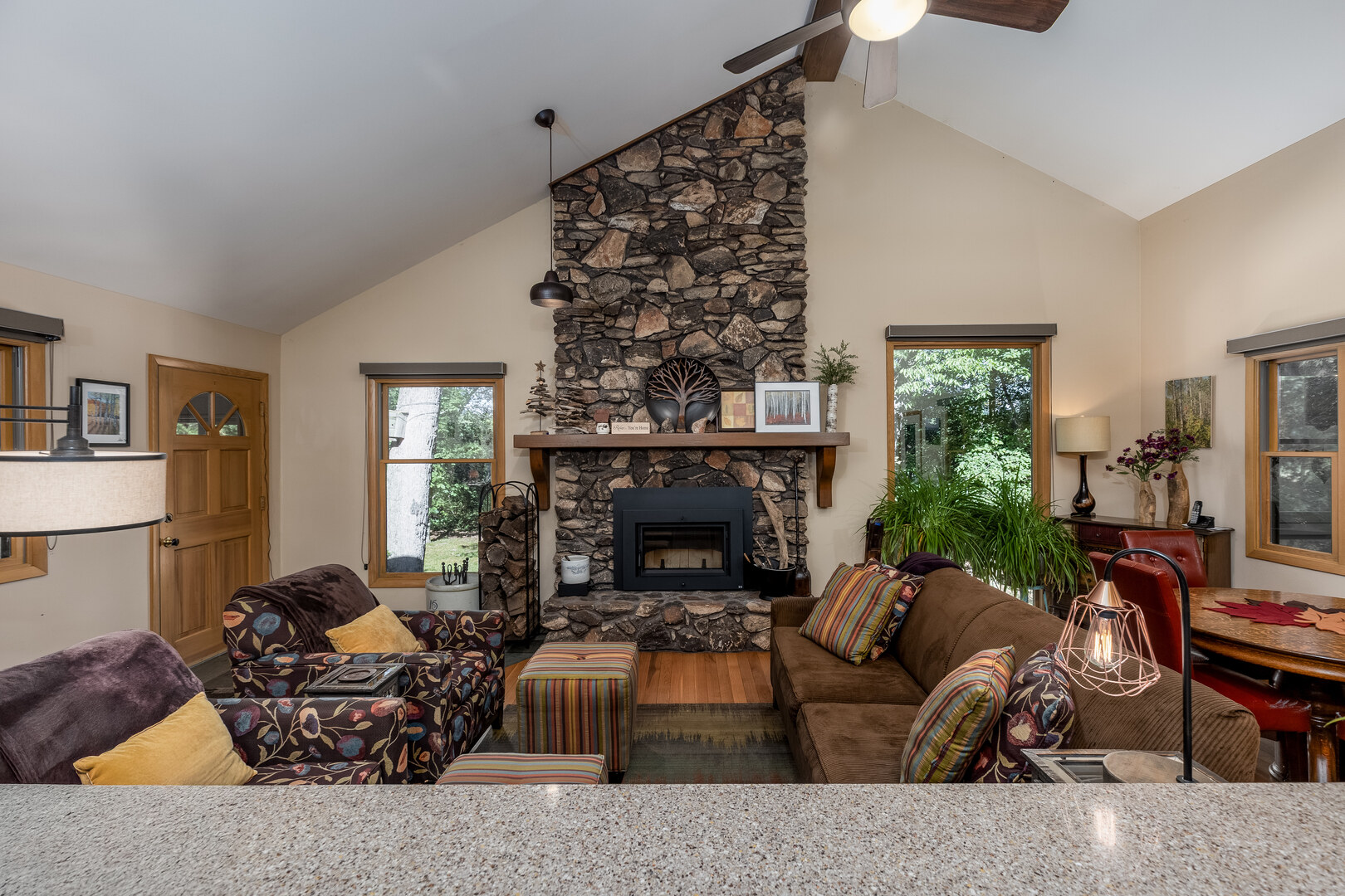 4010 E 1950th Road, Sheridan, IL 60551