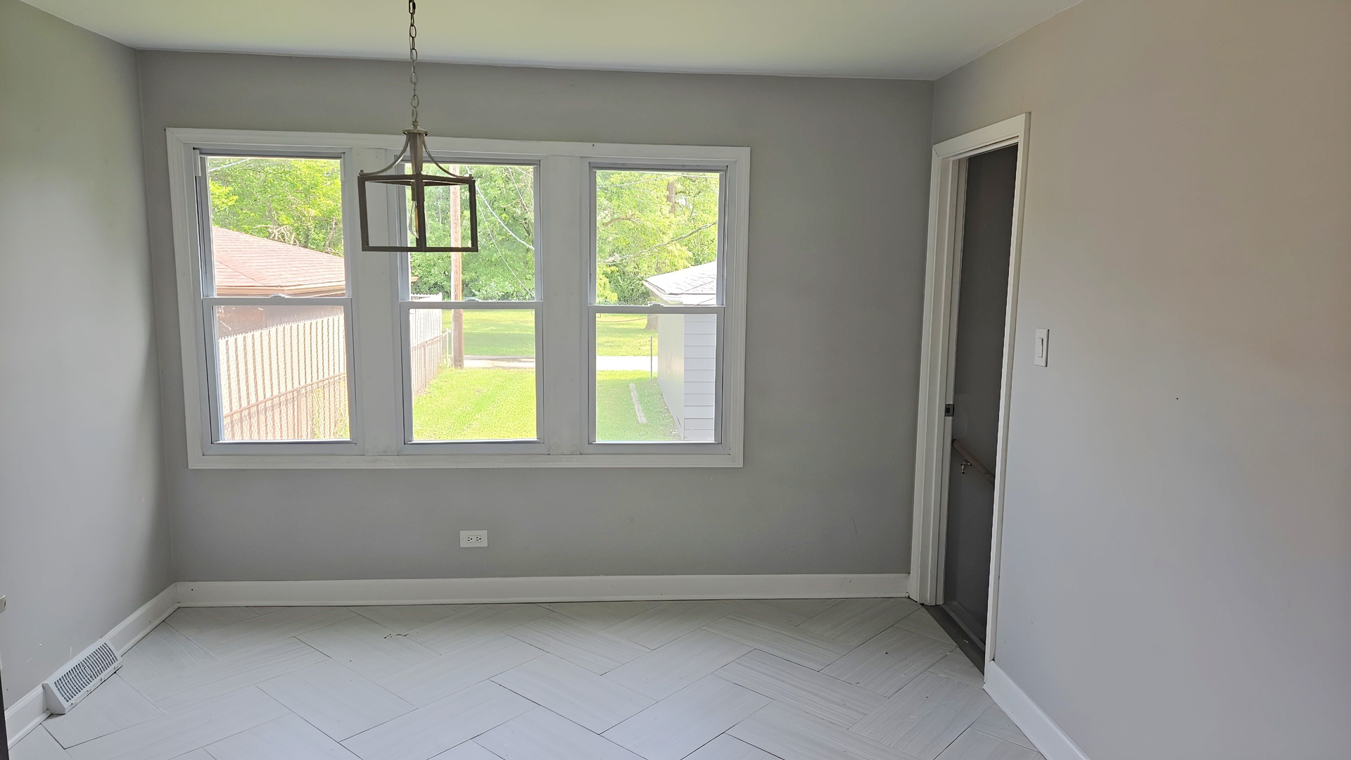 15123 Wabash Avenue, South Holland, IL 60473