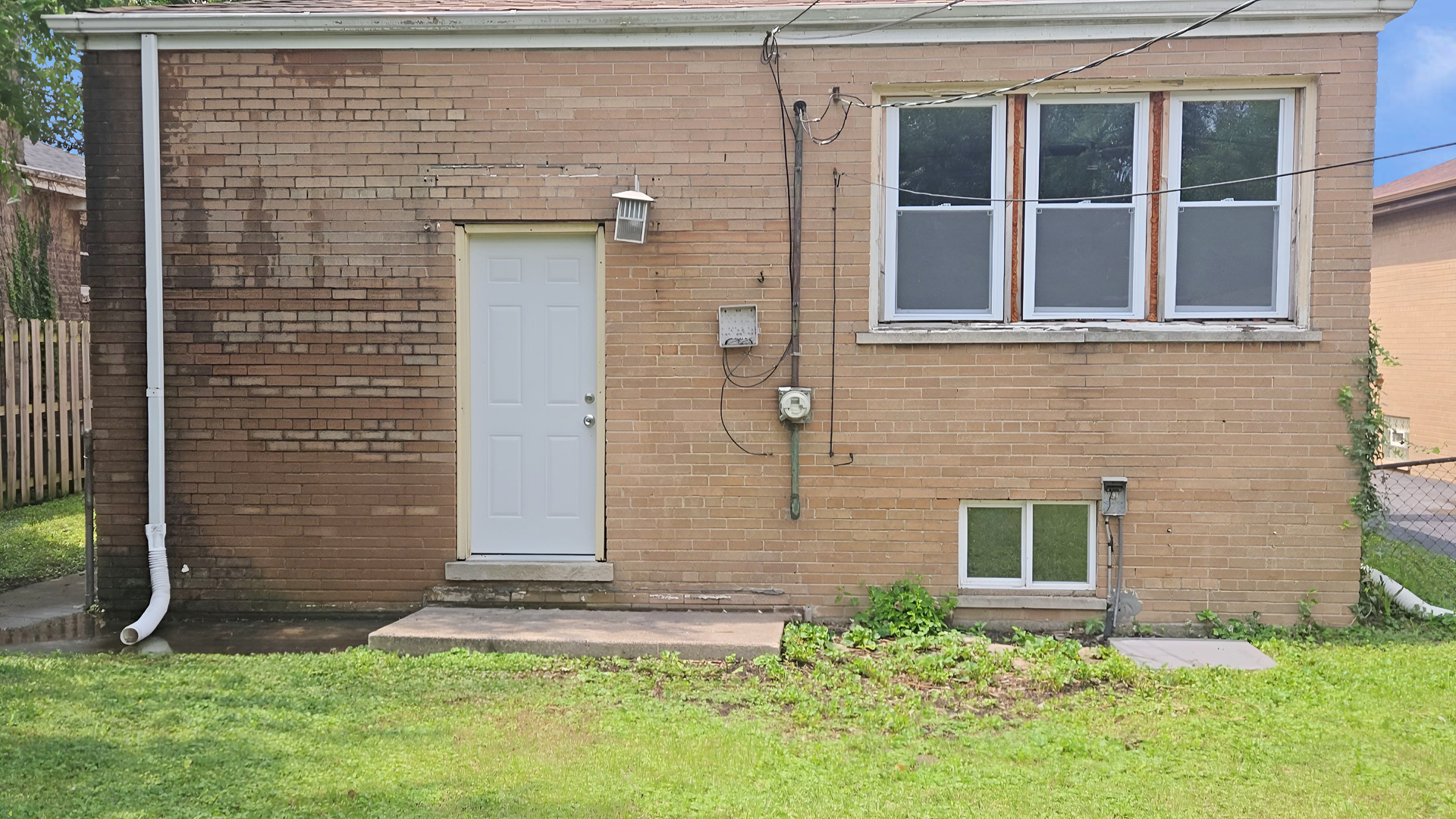 15123 Wabash Avenue, South Holland, IL 60473
