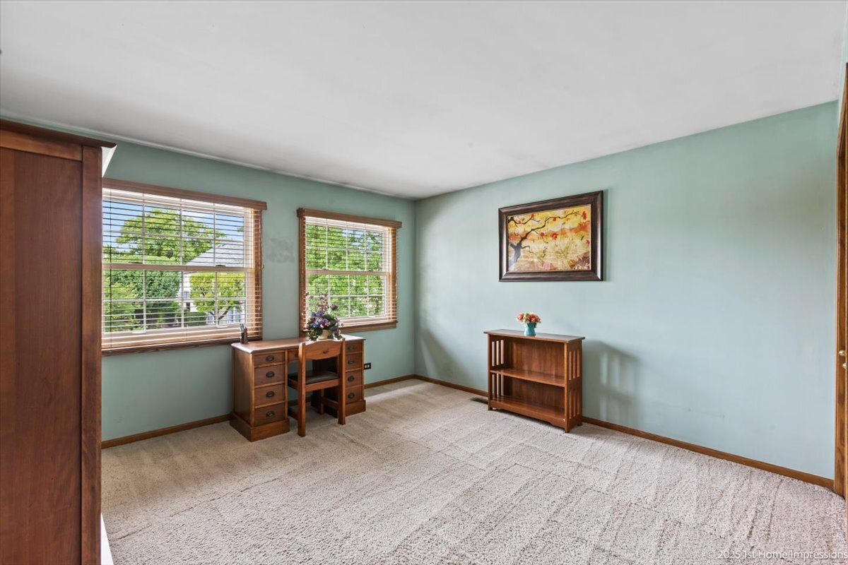 15007 Moorings Lane, Oak Forest, IL 60452