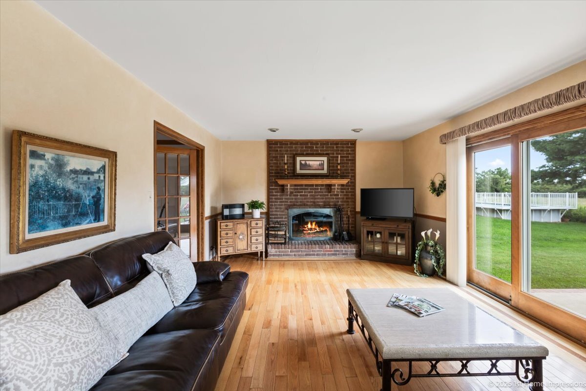 15007 Moorings Lane, Oak Forest, IL 60452
