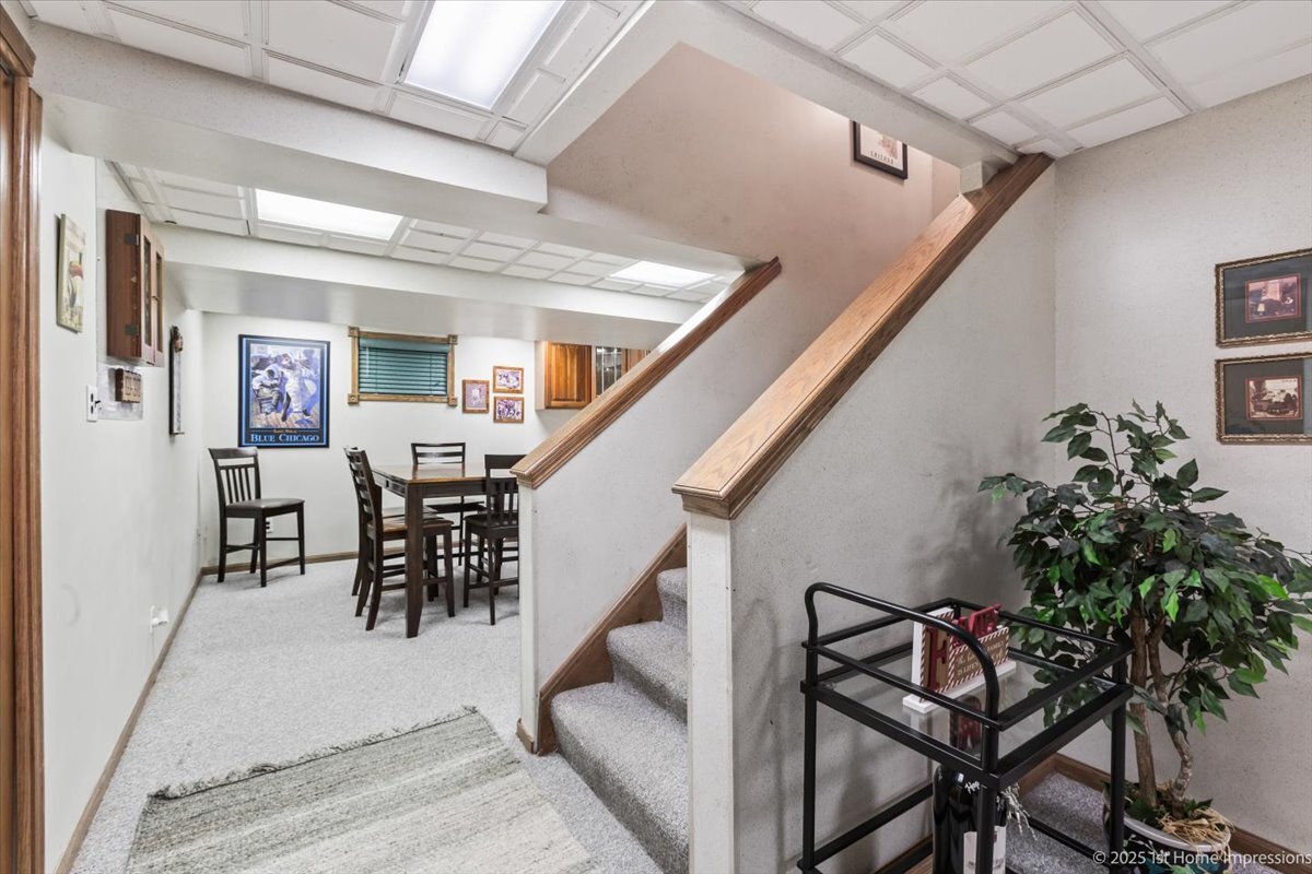 15007 Moorings Lane, Oak Forest, IL 60452