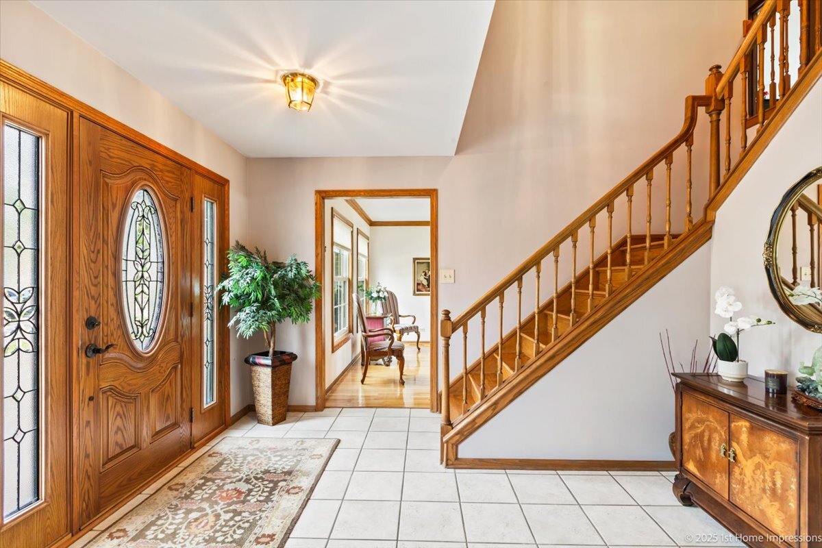 15007 Moorings Lane, Oak Forest, IL 60452