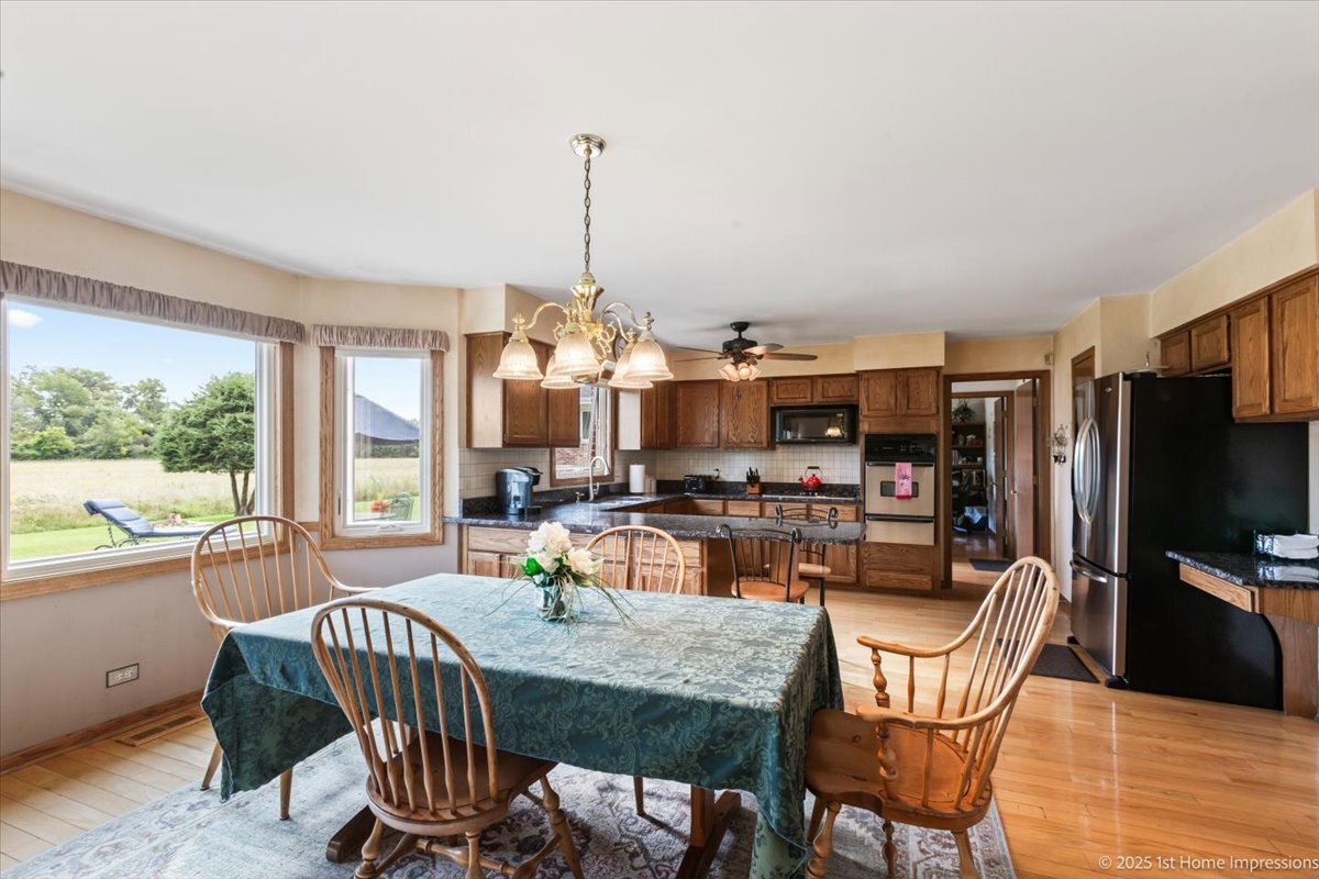15007 Moorings Lane, Oak Forest, IL 60452