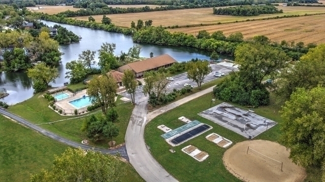 82 Dinosaur Road, Wilmington, IL 60481