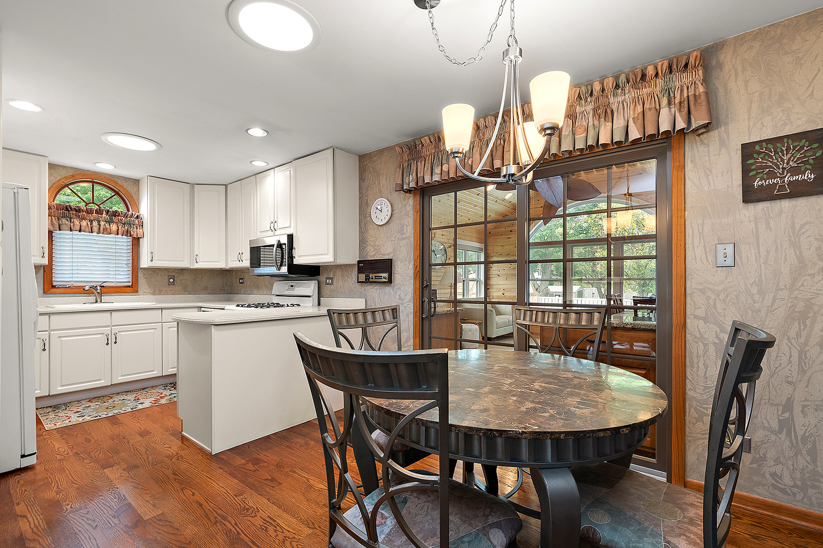 94 Ruggles Court, Orland Park, IL 60467