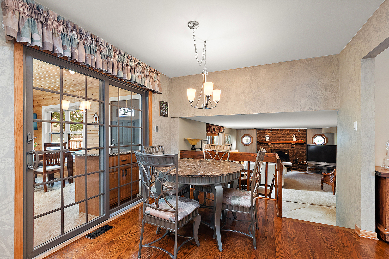94 Ruggles Court, Orland Park, IL 60467