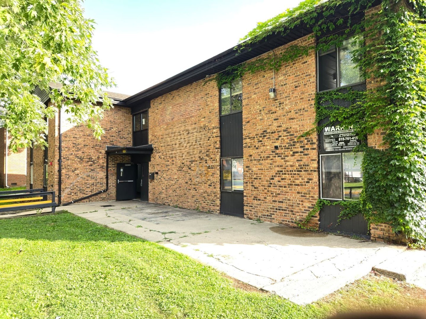 924 Greenbrier Road #0, DeKalb, IL 60115