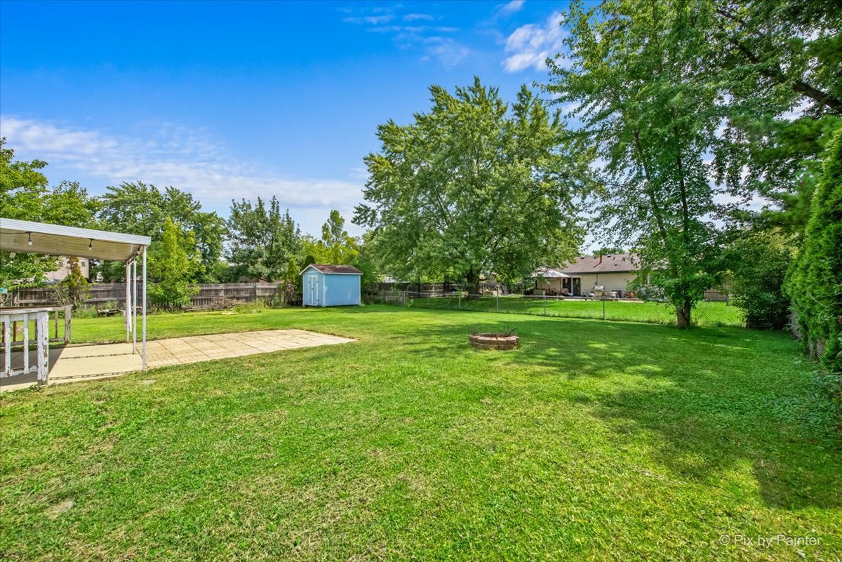 1805 Deforest Lane, Hanover Park, IL 60133