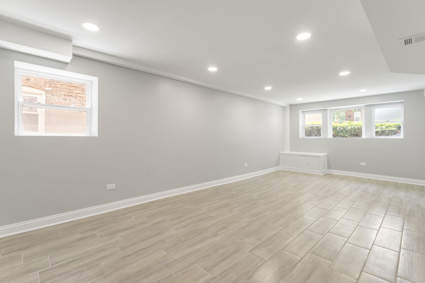 2407 S 60th Court, Cicero, IL 60804