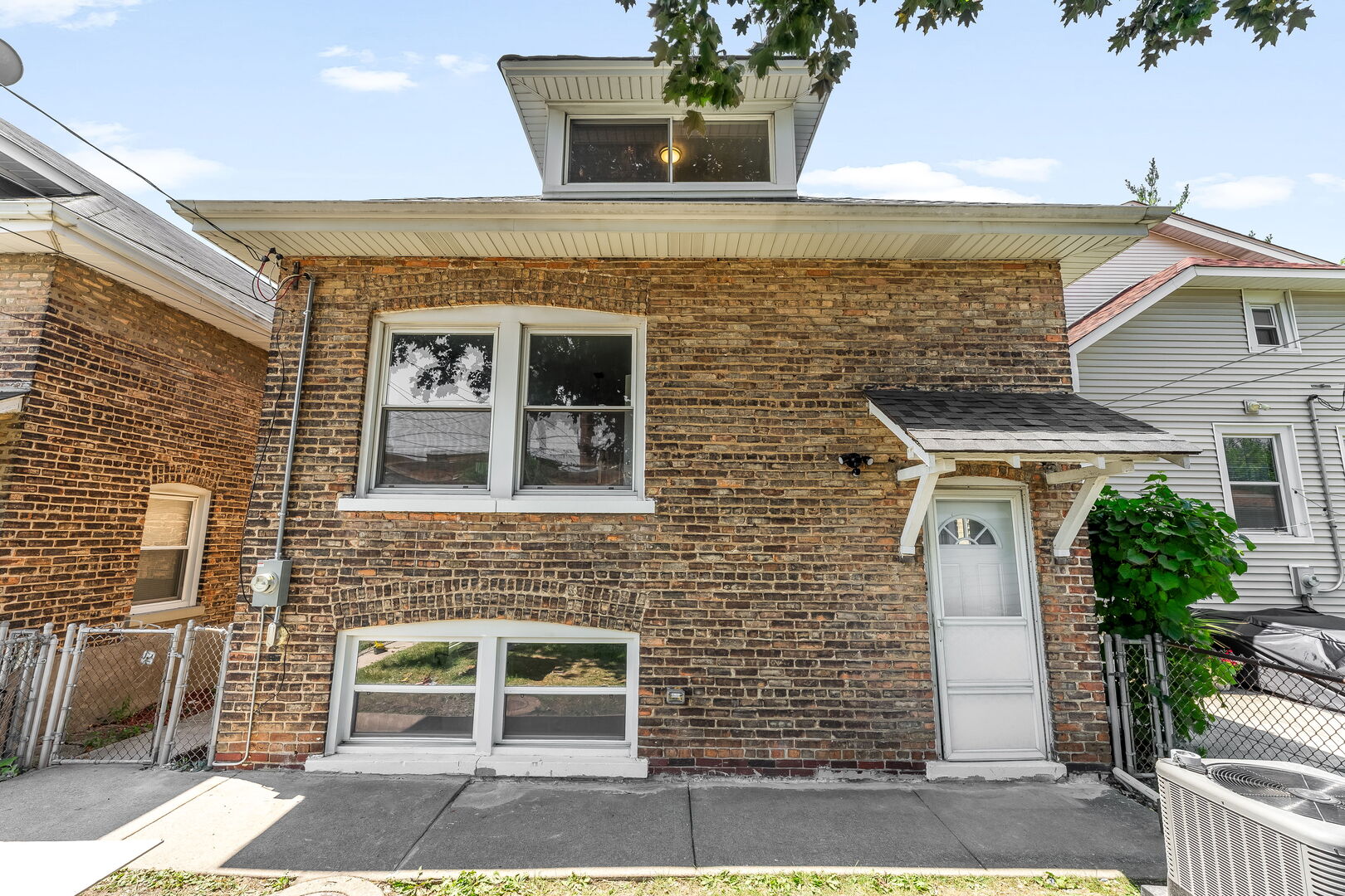 2407 S 60th Court, Cicero, IL 60804