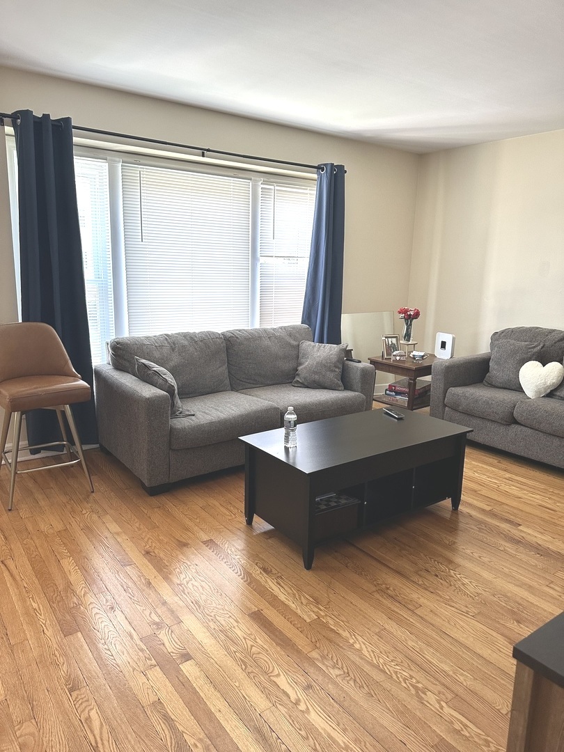 6500 N Northwest Highway, Chicago, IL 60631