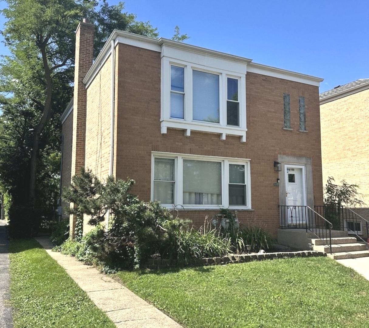 6500 N Northwest Highway, Chicago, IL 60631