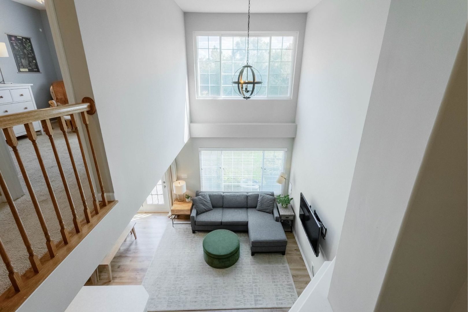 205 Concord Lane, Carol Stream, IL 60188