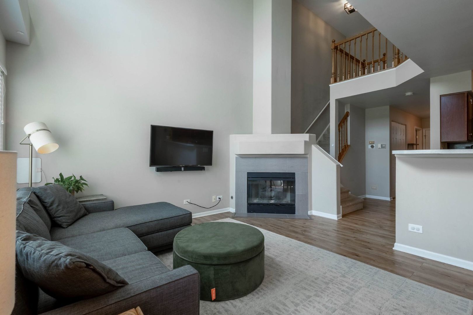 205 Concord Lane, Carol Stream, IL 60188