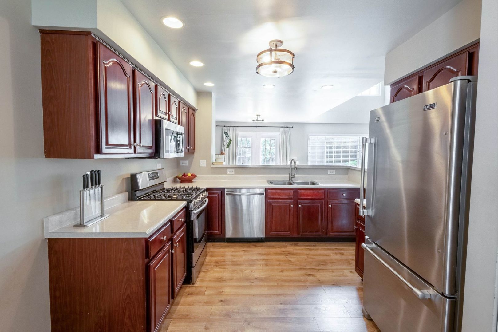 205 Concord Lane, Carol Stream, IL 60188